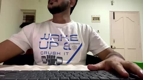 bighandsomesatisfy online show from January 8, 2025, 4:11 pm