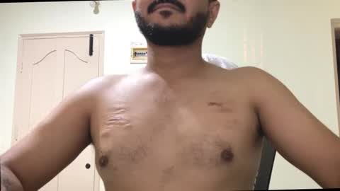 bighandsomesatisfy online show from October 27, 2025, 1:48 pm