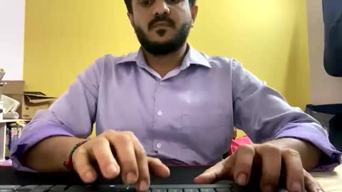 bighandsomesatisfy online show from February 19, 2026, 4:25 pm