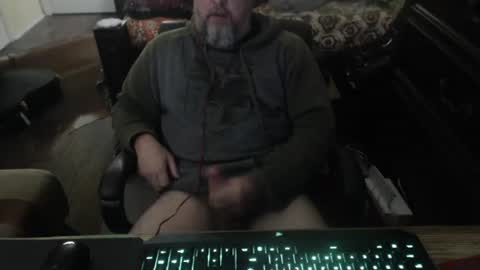 Snapshot of bighugmugg chatting on March 1, 2026, 9:39 pm bighugmugg online show from March 1, 2026, 9:39 pm