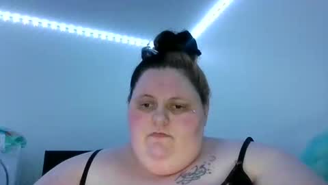 bigmama91 online show from September 22, 2025, 12:29 pm