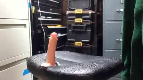 Snapshot of bigmanaround9 chatting on December 2, 2024, 10:18 am bigmanaround9 online show from December 2, 2024, 10:18 am