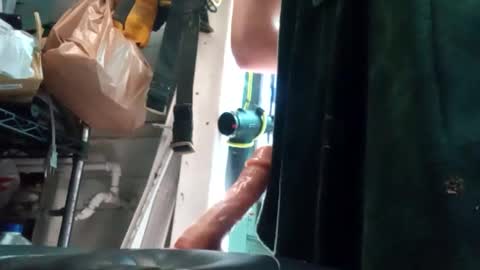 Snapshot of bigmanaround9 chatting on February 26, 2026, 8:19 pm bigmanaround9 online show from February 26, 2026, 8:19 pm