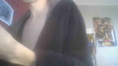 Snapshot of bignlouis chatting on April 12, 2026, 4:56 pm Nicolas online show from April 12, 2026, 4:56 pm