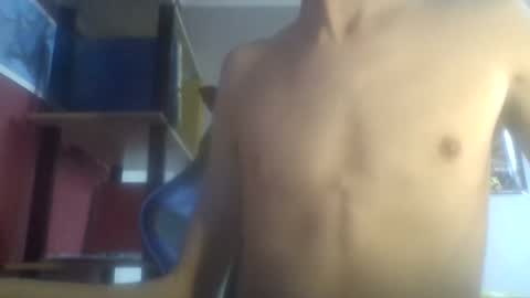 Snapshot of bignlouis chatting on April 13, 2026, 12:43 pm Nicolas online show from April 13, 2026, 12:43 pm