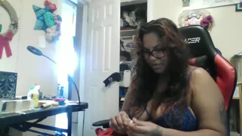 Snapshot of bigolemini chatting on September 10, 2025, 6:41 pm the Mini mami online show from September 10, 2025, 6:41 pm