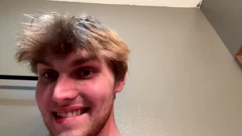bigskinnyboyshh online show from May 30, 2026, 3:47 am