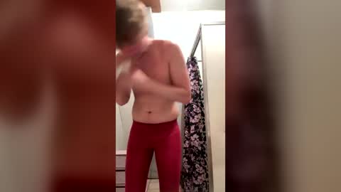bigskinnyboyshh online show from June 24, 2026, 1:15 am