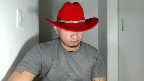 Snapshot of bigthick_blackcock chatting on June 4, 2026, 12:49 am MANUEL online show from June 4, 2026, 12:49 am