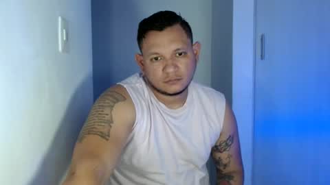 Snapshot of bigthick_blackcock chatting on June 16, 2026, 5:37 pm MANUEL online show from June 16, 2026, 5:37 pm