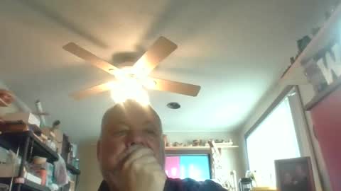 bigthump9999 online show from February 21, 2026, 2:40 pm