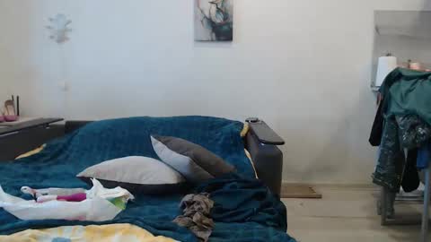 BigTwinsOmg online show from February 16, 2026, 6:31 am