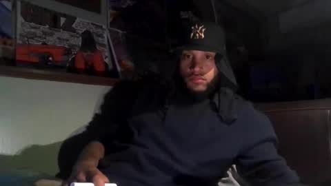 Floppyphallus online show from April 18, 2026, 6:28 am