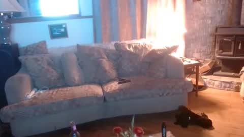 bigwoodman831 online show from April 3, 2026, 12:14 pm