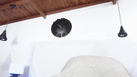 Snapshot of bigzehuz chatting on January 30, 2025, 9:04 am andres online show from January 30, 2025, 9:04 am