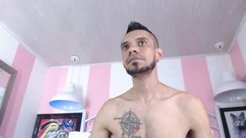 Snapshot of bigzehuz chatting on March 9, 2025, 4:38 am andres online show from March 9, 2025, 4:38 am