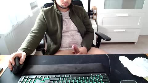 biker4ever90 online show from December 4, 2024, 12:03 pm