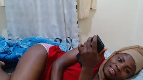 Snapshot of bilia_ebony chatting on February 2, 2025, 1:41 pm Bilia online show from February 2, 2025, 1:41 pm