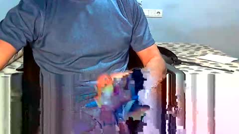 bilie online show from December 15, 2025, 4:33 pm