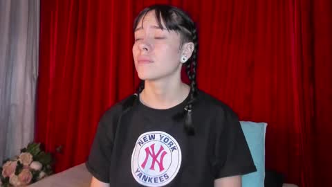 bilie__eilish online show from May 20, 2026, 12:33 pm