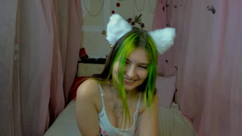 Snapshot of billie_moon_ chatting on January 6, 2025, 5:08 am Billie online show from January 6, 2025, 5:08 am