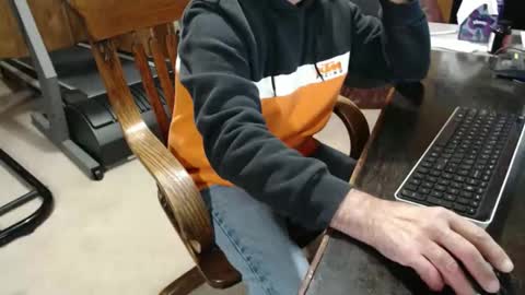 billy471 online show from February 23, 2026, 10:40 pm