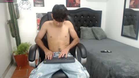 Snapshot of billy_wild chatting on June 1, 2026, 11:23 am billy wild online show from June 1, 2026, 11:23 am