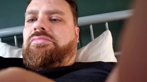 Snapshot of billybd chatting on November 6, 2025, 9:21 am Billybd online show from November 6, 2025, 9:21 am