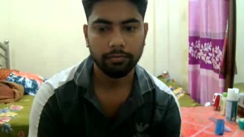 Snapshot of birbikrom104 chatting on June 8, 2026, 6:36 am birbikrom104 online show from June 8, 2026, 6:36 am