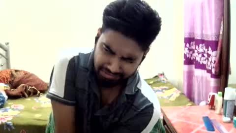 Snapshot of birbikrom104 chatting on June 9, 2026, 7:53 am birbikrom104 online show from June 9, 2026, 7:53 am