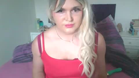 Snapshot of birdi958 chatting on September 10, 2025, 11:54 am Birdi online show from September 10, 2025, 11:54 am