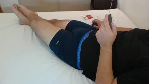 Snapshot of bisex_argen chatting on October 3, 2025, 1:46 am bisex_argen online show from October 3, 2025, 1:46 am