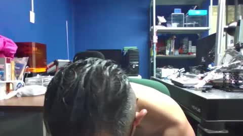 Snapshot of bisexmangenx chatting on May 19, 2026, 3:46 am Manu O online show from May 19, 2026, 3:46 am
