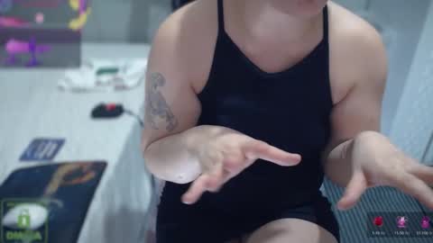 Snapshot of bisexyeliz35 chatting on September 28, 2025, 9:31 pm bisex woman online show from September 28, 2025, 9:31 pm