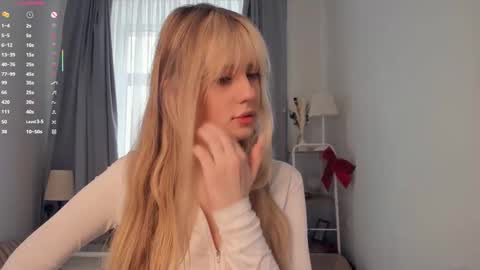 Snapshot of bitehoneyice chatting on February 13, 2026, 7:37 am Jane online show from February 13, 2026, 7:37 am