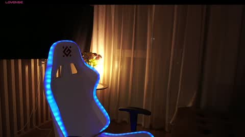 Ann Braslowsky online show from December 5, 2024, 3:26 am