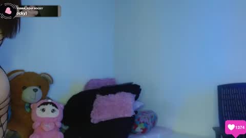 Snapshot of bittersweetchherry chatting on February 7, 2026, 11:30 pm Instagram zpchherry online show from February 7, 2026, 11:30 pm