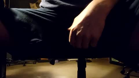 Snapshot of bkupsguy chatting on February 23, 2025, 2:18 am bkupsguy online show from February 23, 2025, 2:18 am