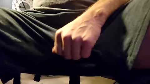 Snapshot of bkupsguy chatting on October 14, 2025, 12:55 am bkupsguy online show from October 14, 2025, 12:55 am