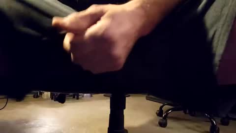 Snapshot of bkupsguy chatting on November 4, 2025, 1:59 am bkupsguy online show from November 4, 2025, 1:59 am