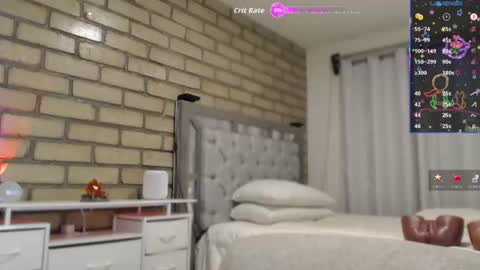 Snapshot of bl_cos chatting on June 19, 2026, 5:12 am Biel online show from June 19, 2026, 5:12 am