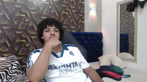 black_king_241 online show from November 9, 2025, 3:49 am