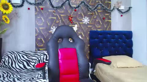 black_king_241 online show from November 28, 2025, 2:58 am