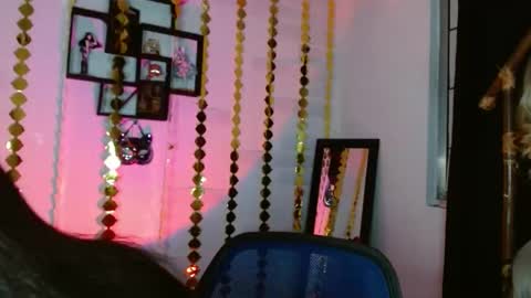 Snapshot of black_lady_05 chatting on February 23, 2025, 3:13 am millie online show from February 23, 2025, 3:13 am