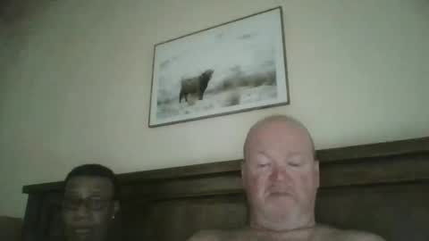 black_n_white4 online show from February 1, 2025, 10:44 pm