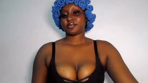 black_paanther online show from June 21, 2026, 9:39 pm