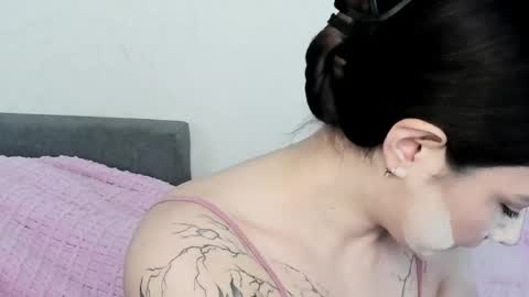 Snapshot of black_pant3r chatting on May 13, 2026, 6:22 am Mon Mon online show from May 13, 2026, 6:22 am