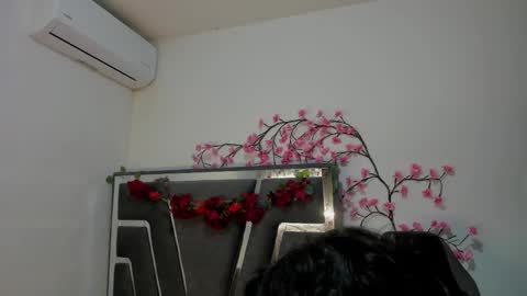 Snapshot of black_rose02 chatting on October 5, 2025, 11:41 am B L A C K R O S E online show from October 5, 2025, 11:41 am