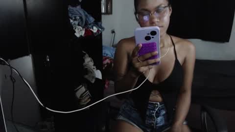 black_scarlet_ online show from November 5, 2025, 2:00 am