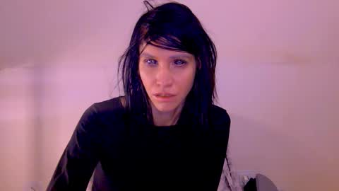 Kristin online show from January 12, 2026, 12:49 am